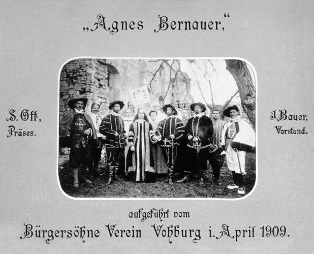 1909