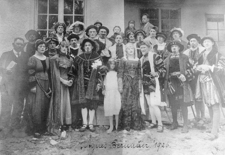 1926