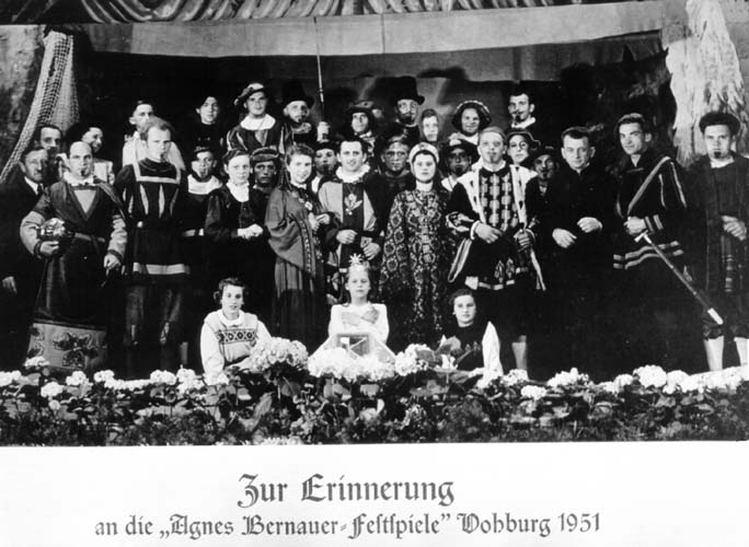1951
